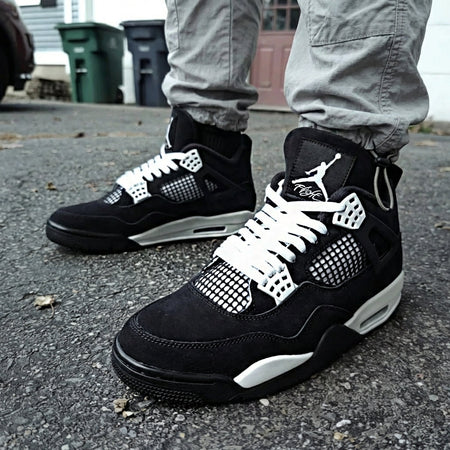 Jordan 4 Retro 'White Thunder'