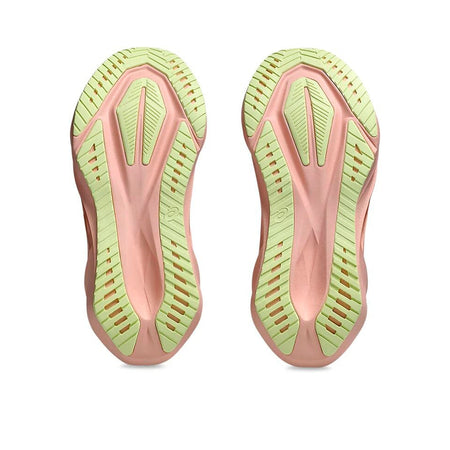 ASICS Women’s Novablast 5 Running Shoes
