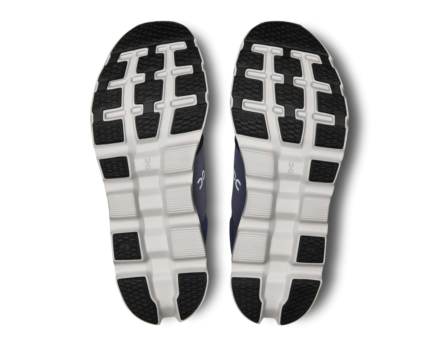 On Cloudstratus 3 Mens Running Shoes